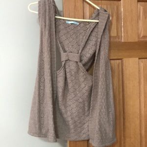 Hooded vest
